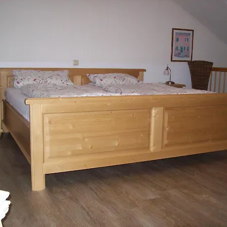 Mit Balkon Und Schoener Fernsicht By Interhome